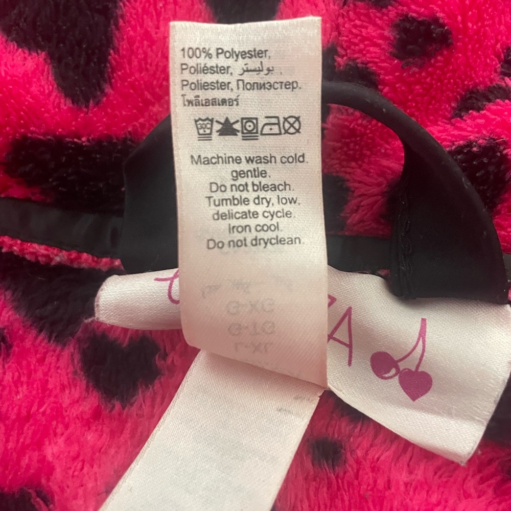 La SENZA Hot Pink and Black Harts Print Robe - Picture 10 of 10